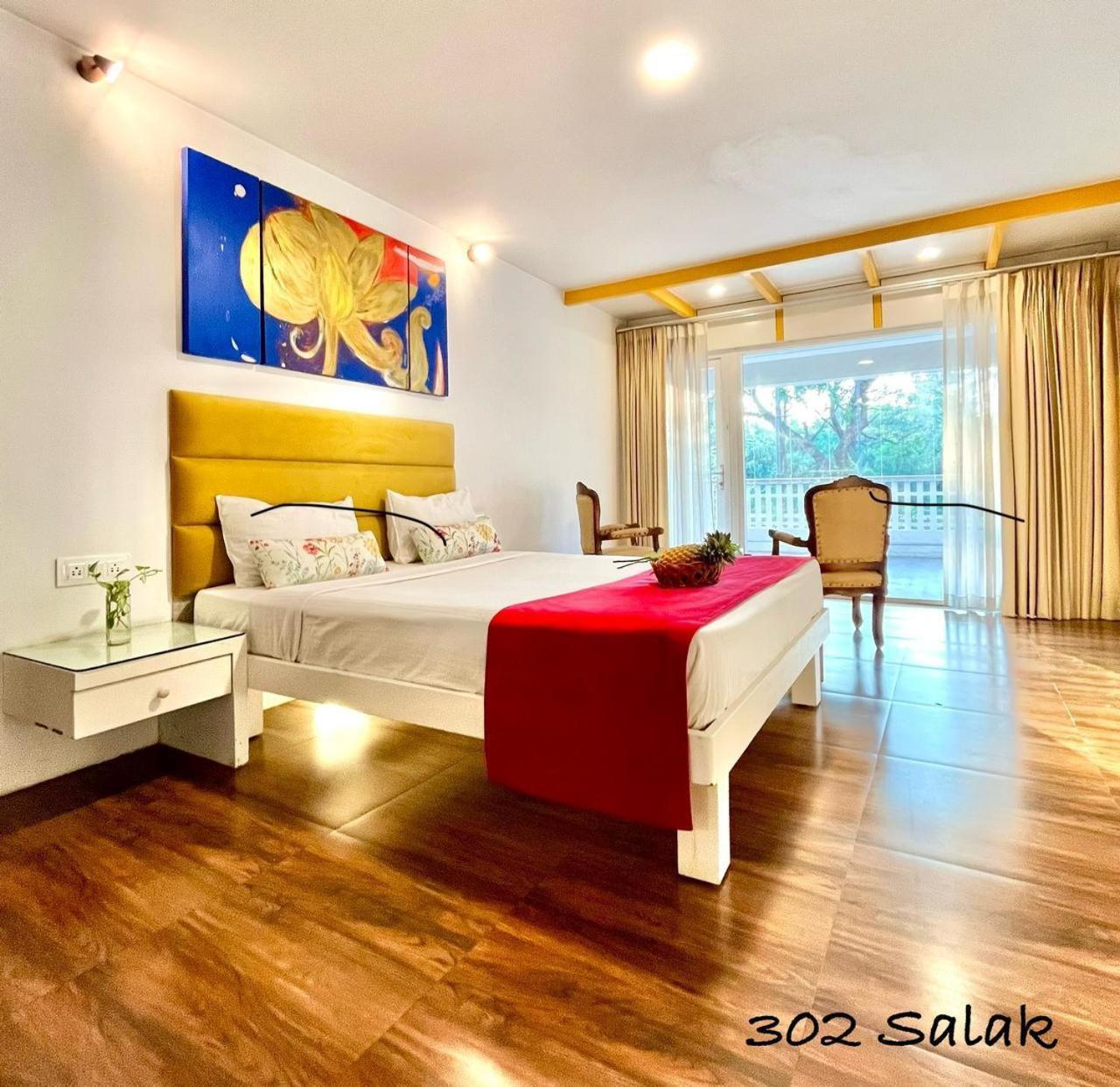 Beach Paradise Miramar Goa Панаджи Екстериор снимка